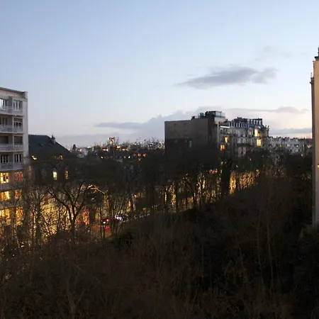 Charming 71m Near The Bois De Boulogne Apartment Paris